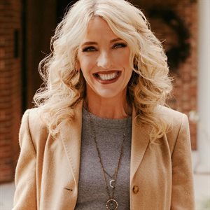 Julie Conard